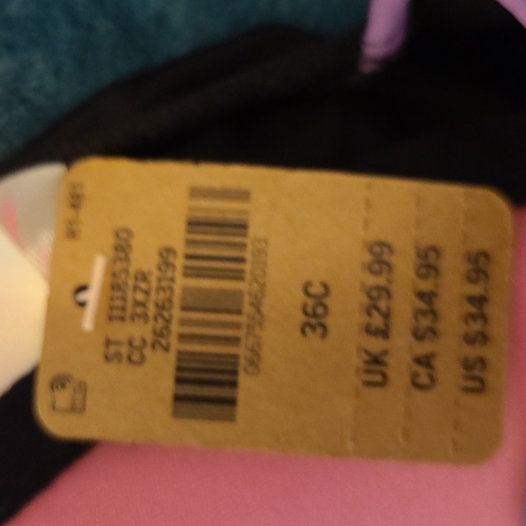 VS Bra - Picture 4 of 4